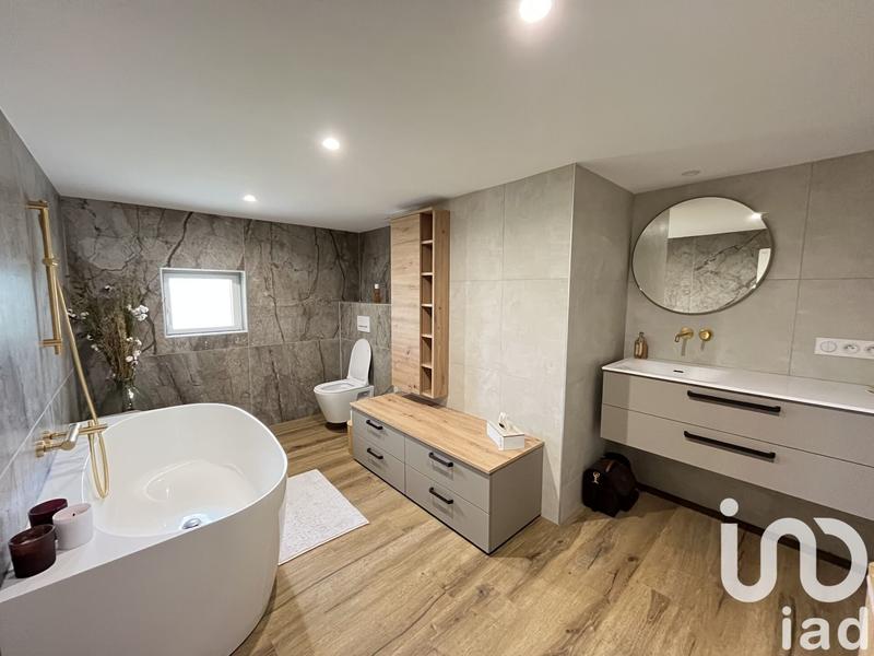 Maison de campagne - 220 m² - 7 pièces