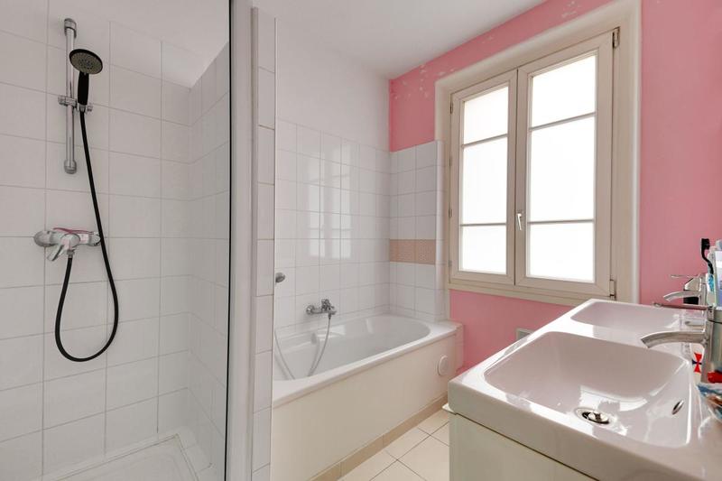 Appartement - 82 m² - 3 pièces