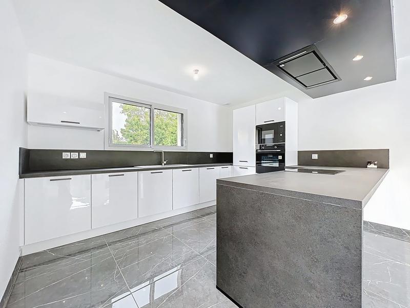 Maison contemporaine - 145 m² - 5 pièces