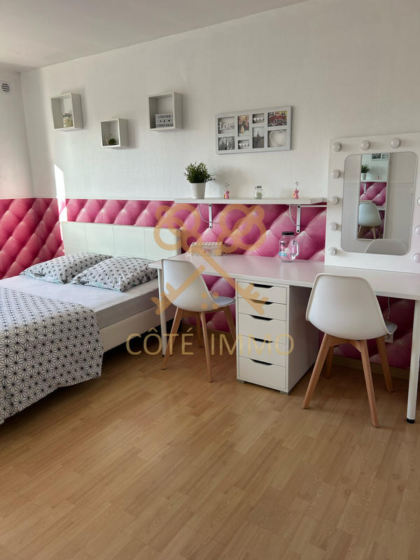 Maison - 95 m² - 4 pièces