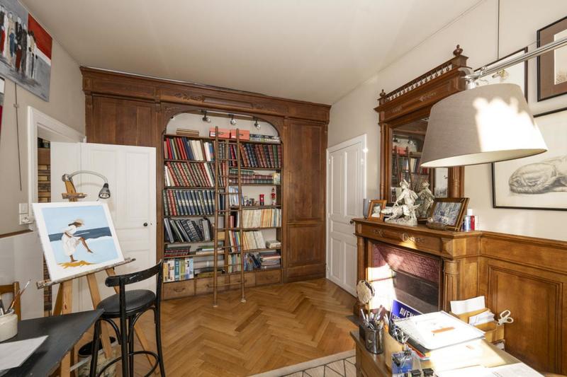 Hôtel particulier - 338 m² - 11 pièces