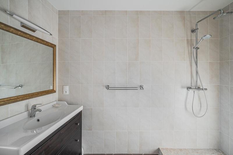 Maison en pierre - 234 m² - 6 pièces