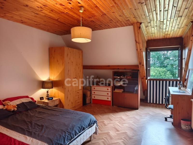 Maison - 135 m² - 5 pièces