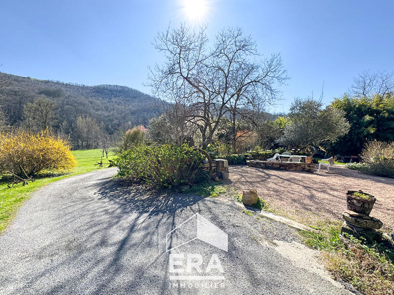 Château - 370 m² - 10 pièces