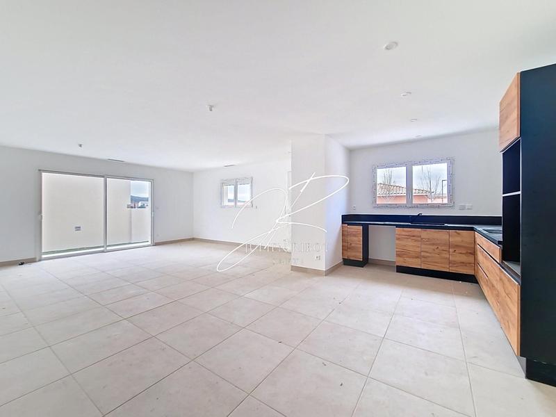 Maison - 96 m² - 4 pièces