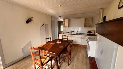 Maison - 98 m² - 5 pièces