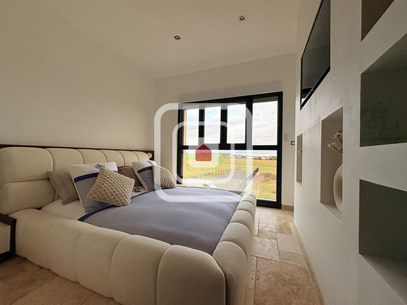 Maison - 191 m² - 5 pièces