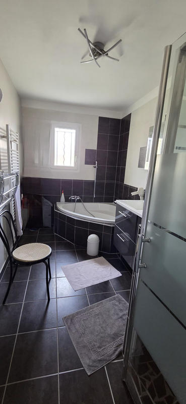 Maison - 142 m² - 4 pièces