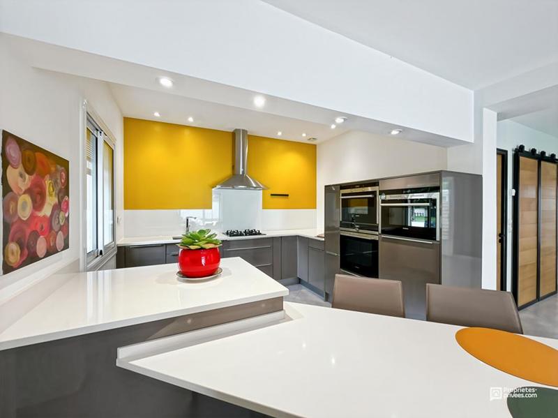 Maison - 159 m² - 6 pièces