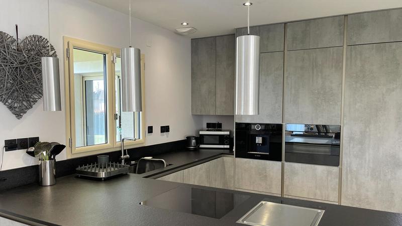 Maison - 153 m² - 5 pièces