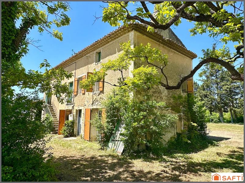 Maison - 160 m² - 6 pièces