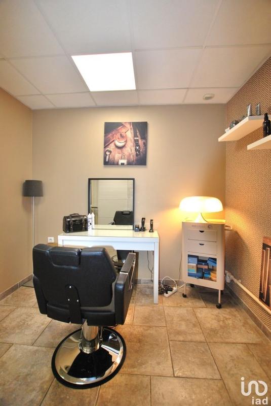 Local commercial - 102 m²