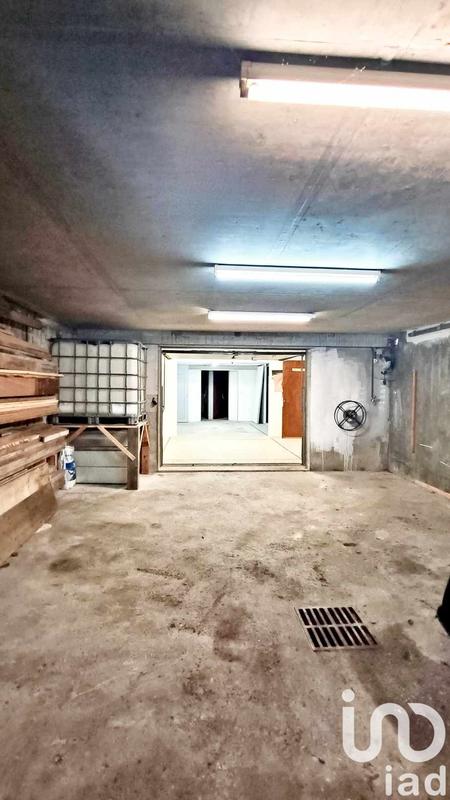 Maison - 193 m² - 7 pièces