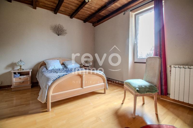 Maison - 138 m² - 5 pièces