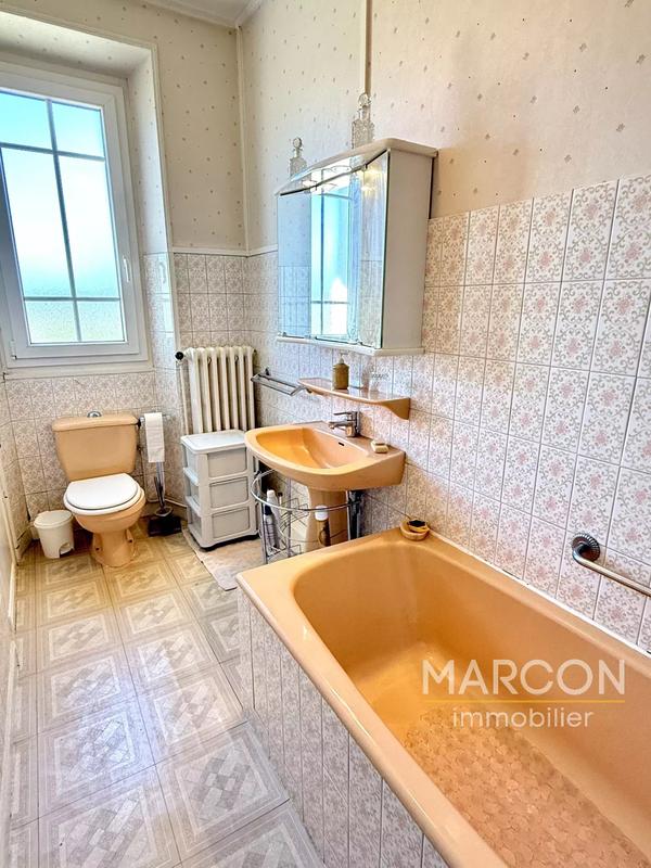 Maison de village - 95 m² - 4 pièces