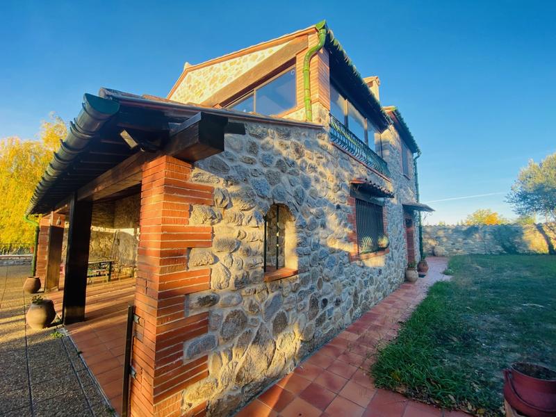 Appartement - 200 m² - 8 pièces