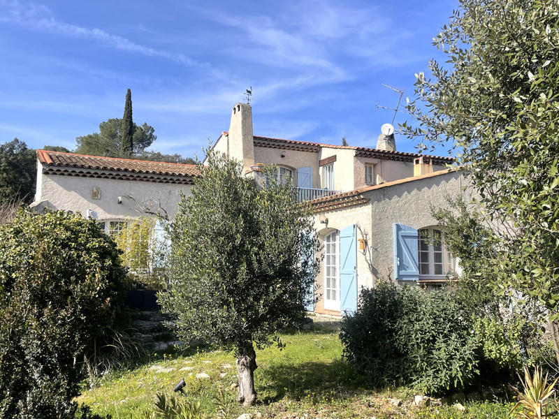 Maison - 158 m² - 6 pièces