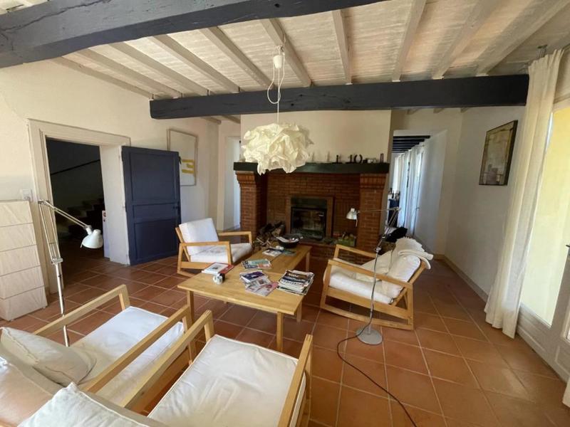 Maison en pierre - 253 m² - 9 pièces