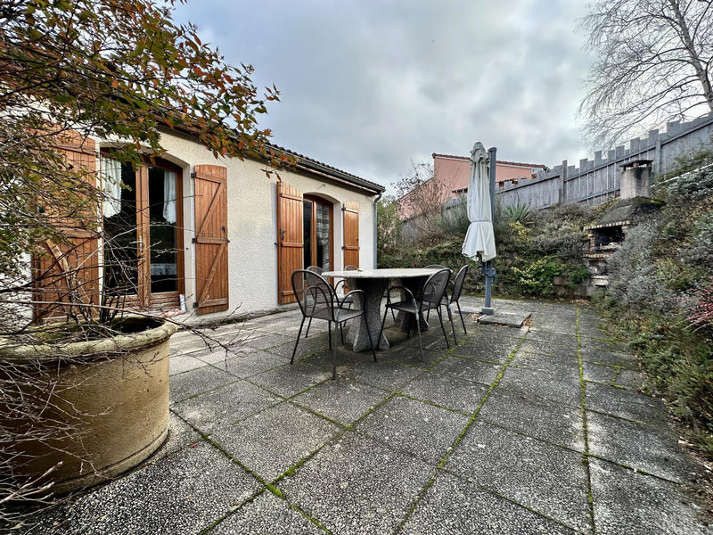 Maison - 90 m² - 6 pièces