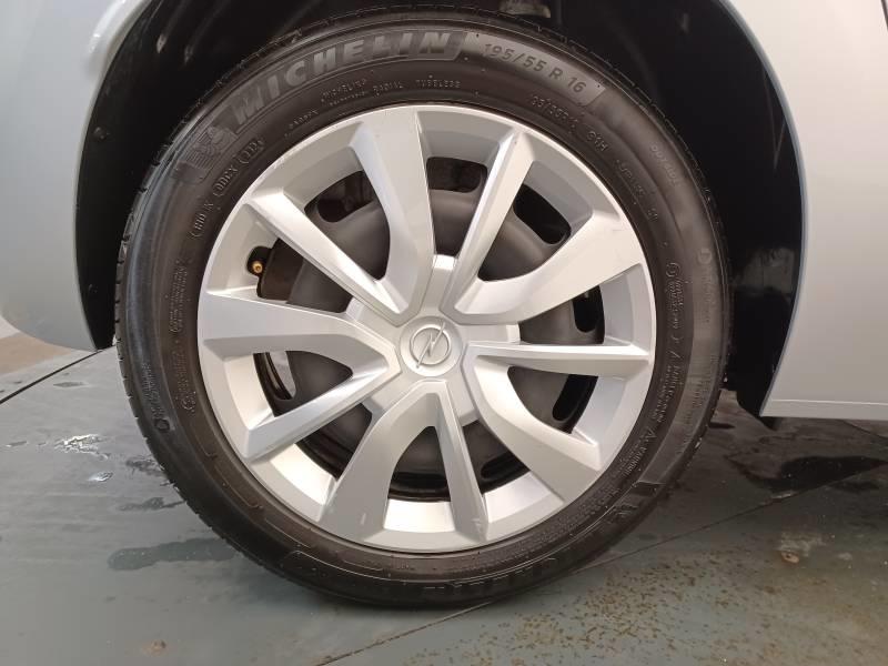 Opel Corsa 1.2 75 ch Bvm5