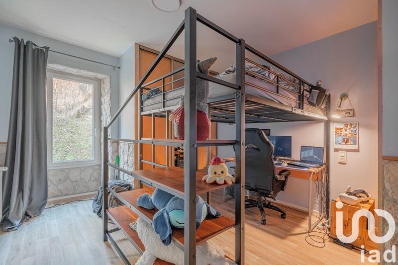 Maison de village - 174 m² - 10 pièces