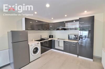 Appartement - 82 m² - 4 pièces