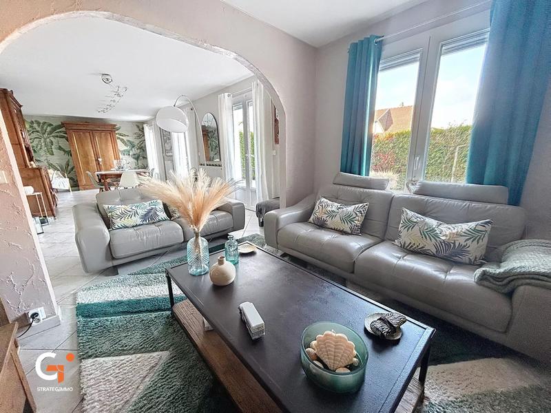 Maison - 127 m² - 6 pièces