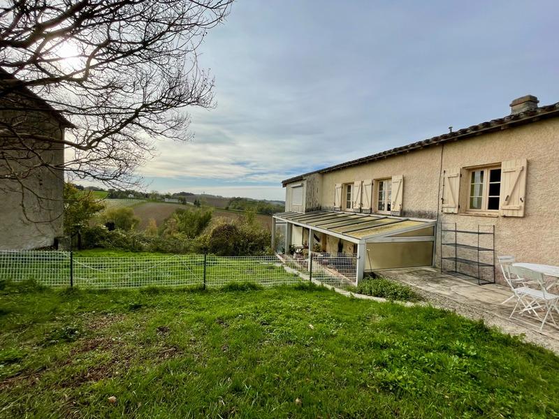 Propriété - 608 m² - 15 pièces