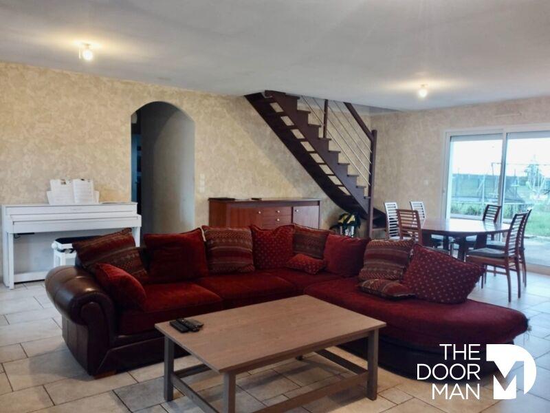 Pavillon - 150 m² - 5 pièces