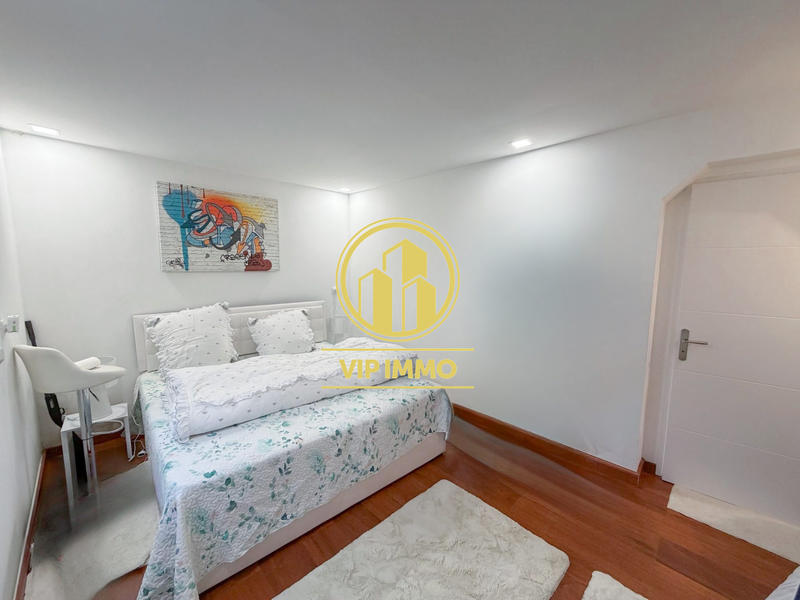 Maison - 111 m² - 4 pièces