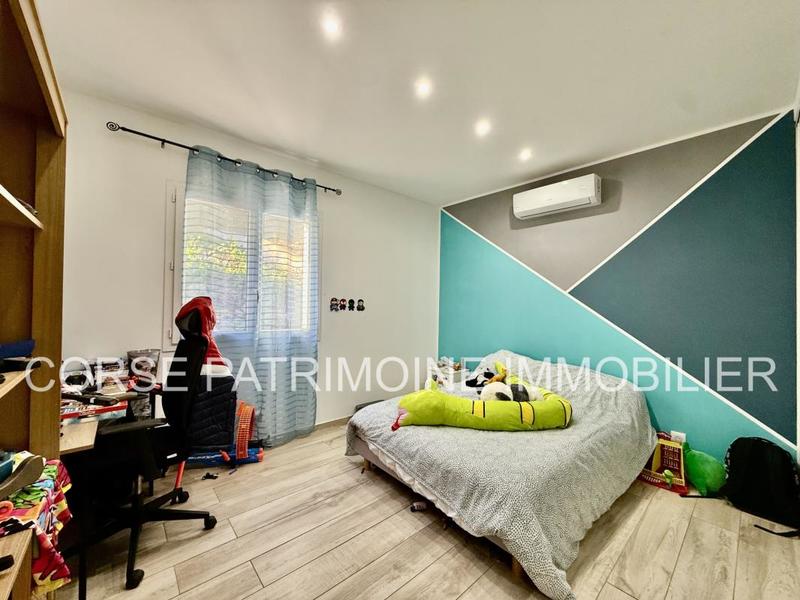 Maison - 124 m² - 6 pièces