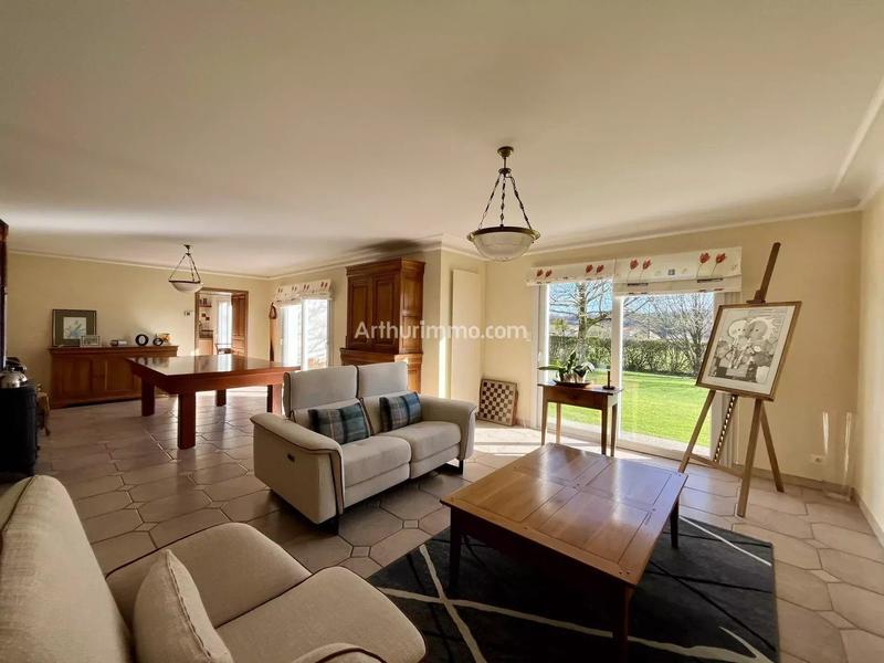 Maison - 197 m² - 6 pièces