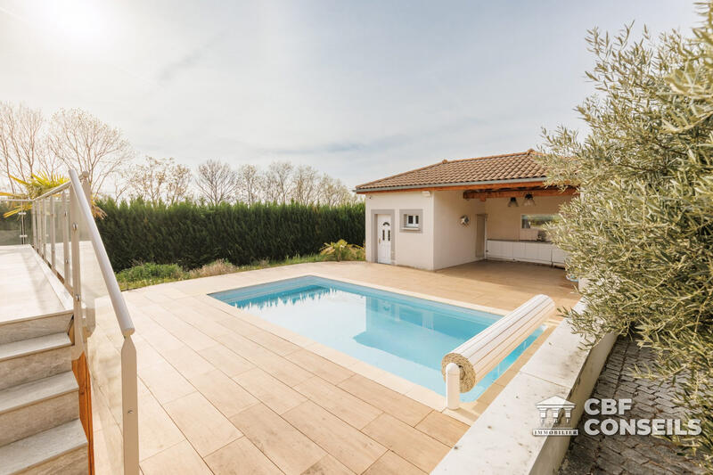 Maison contemporaine - 250 m² - 8 pièces