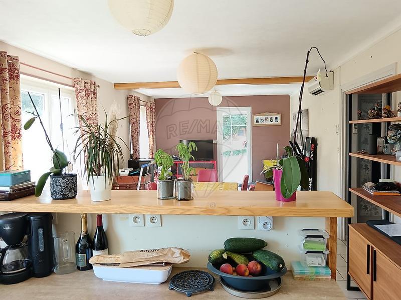 Maison - 110 m² - 5 pièces