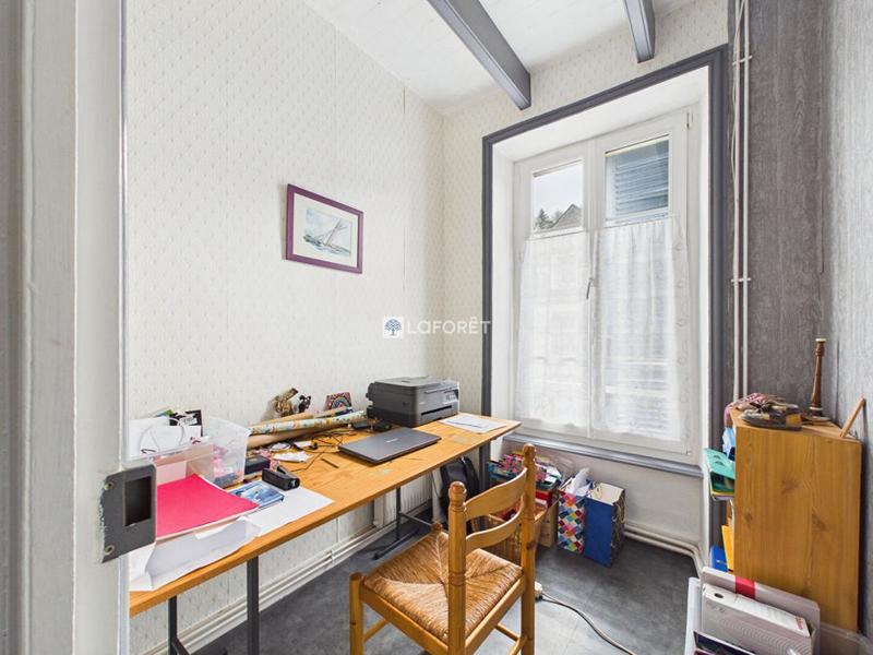 Maison - 190 m² - 7 pièces