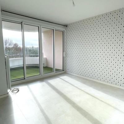 Appartement - 75 m² - 3 pièces