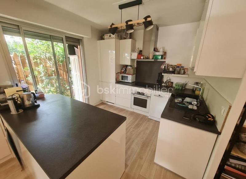 Appartement - 76 m² - 3 pièces