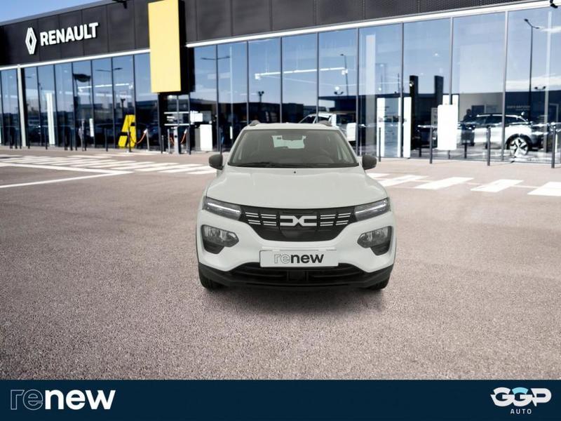 Dacia Spring Essential -23b