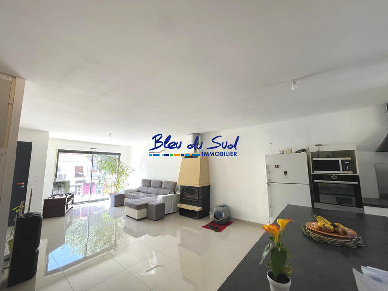 Maison - 96 m² - 3 pièces