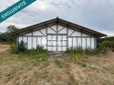 Maison - 180 m² - 8 pièces