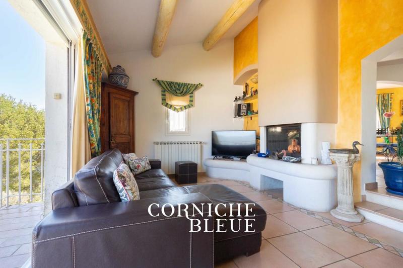 Villa - 180 m² - 4 pièces