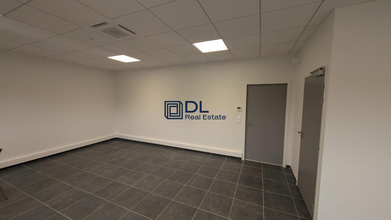 Entrepôt - 1 000 m²