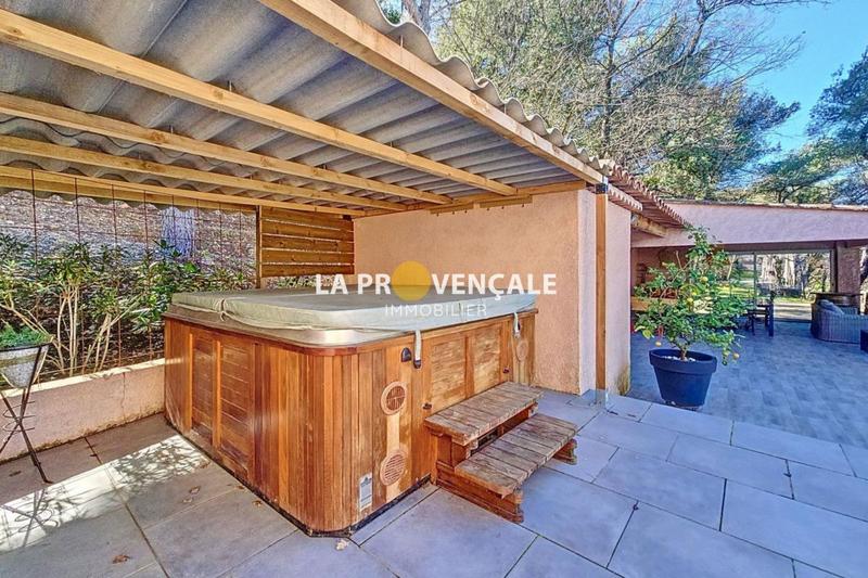 Villa - 170 m² - 7 pièces