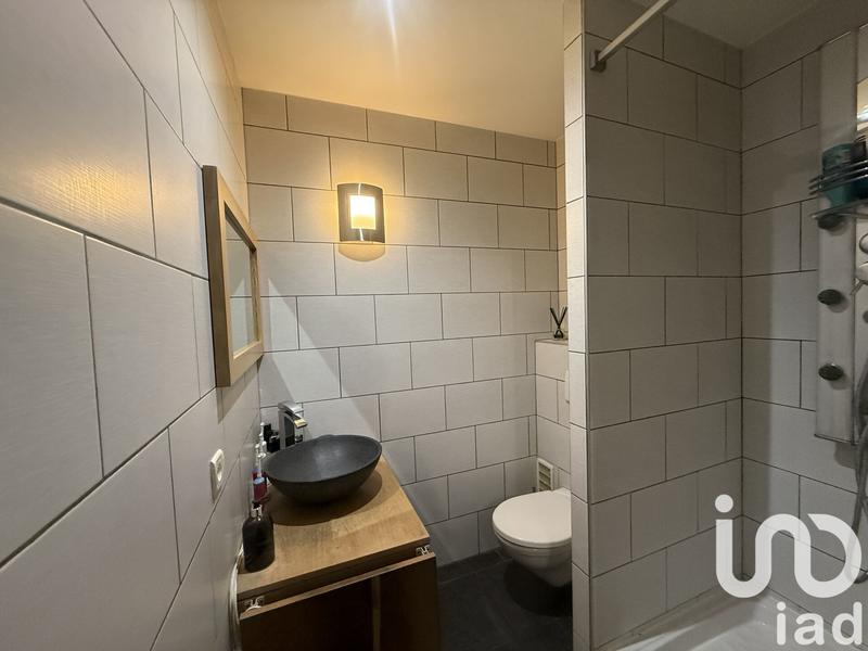 Loft - 76 m² - 3 pièces