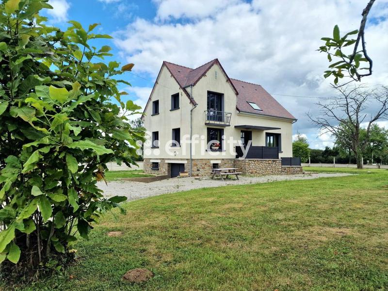 Maison - 137 m² - 6 pièces