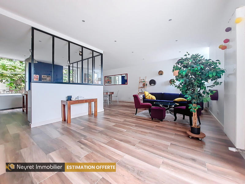 Maison de village - 170 m² - 6 pièces