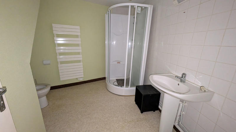 Maison - 231 m² - 6 pièces