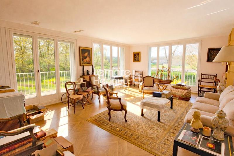 Appartement - 113 m² - 6 pièces