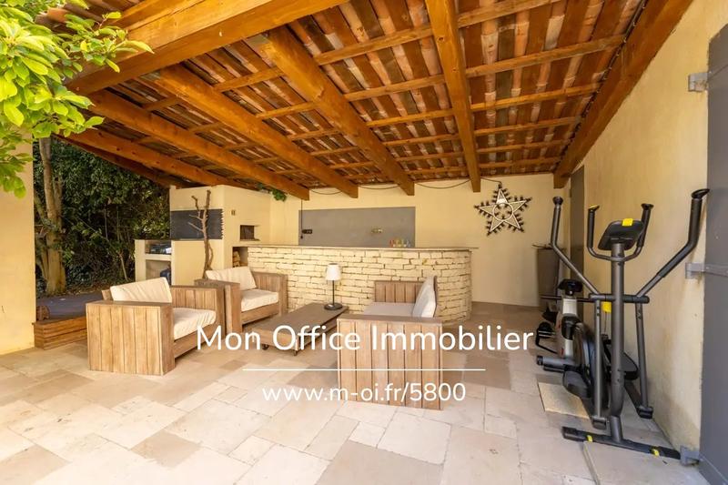 Corps de ferme - 203 m² - 6 pièces