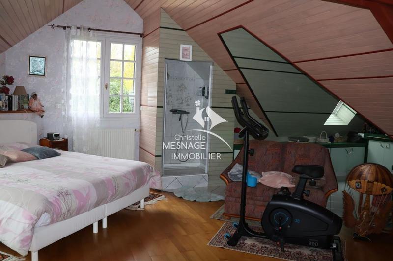 Maison - 182 m² - 6 pièces